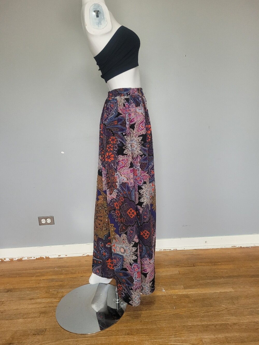 Anthropologie Vanessa Virginia Petaled Paisley Maxi Skirt, VGUC, Size M - Picture 3 of 9